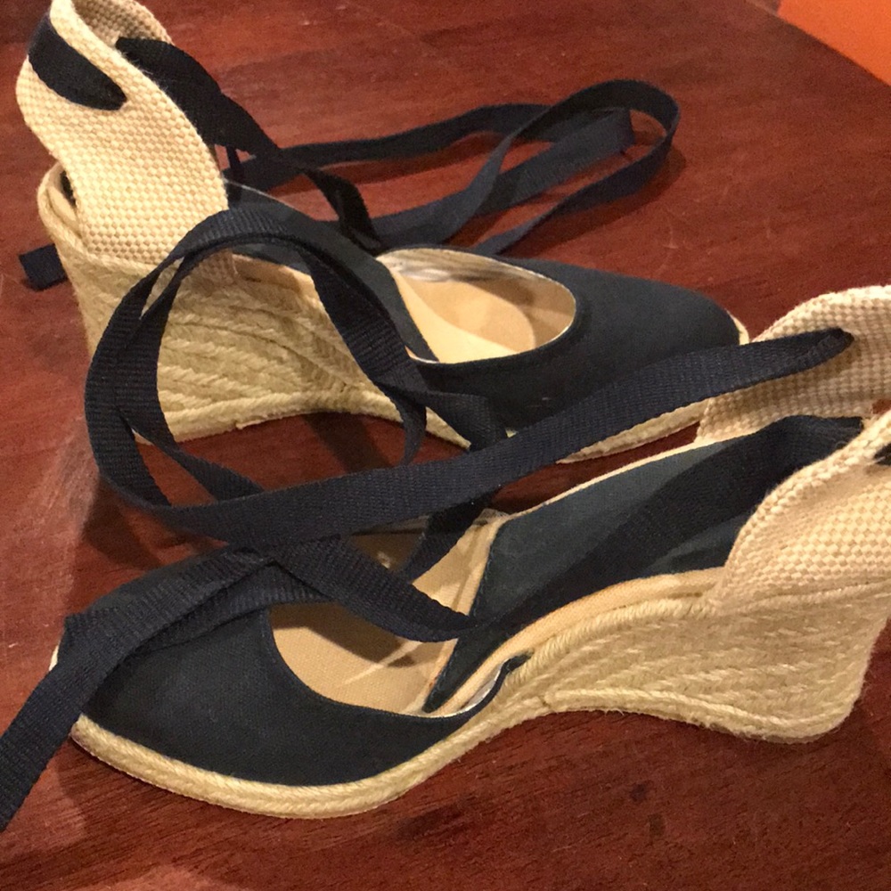 Tommy Hilfiger navy blue espadrille with ankle tie